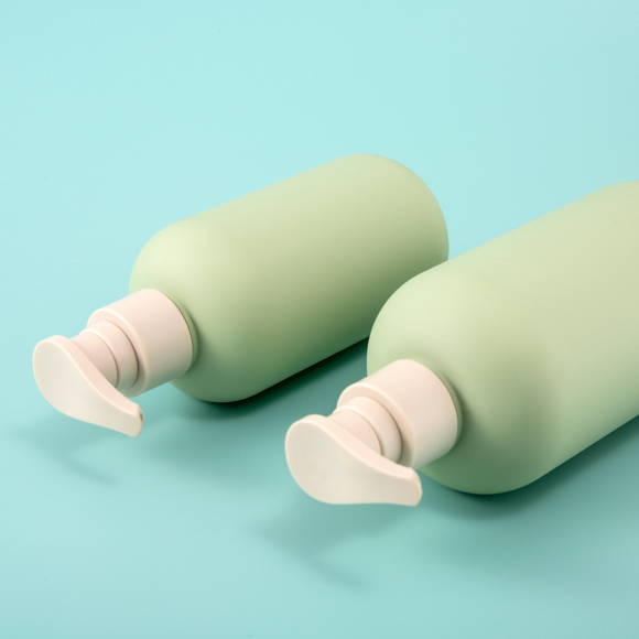 PE plush round-shoulder bottle