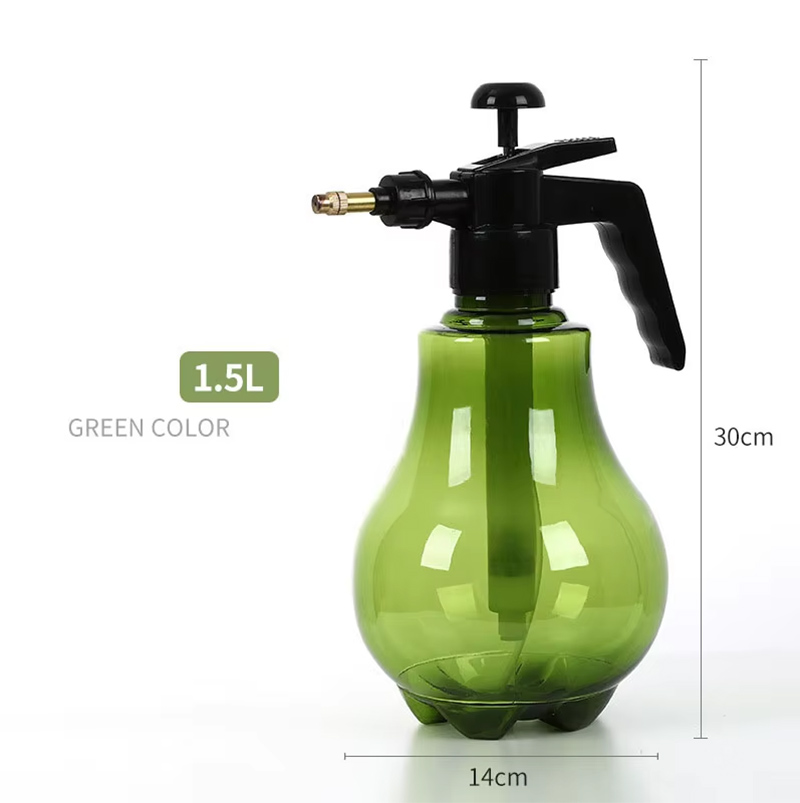 plastic spray bottles